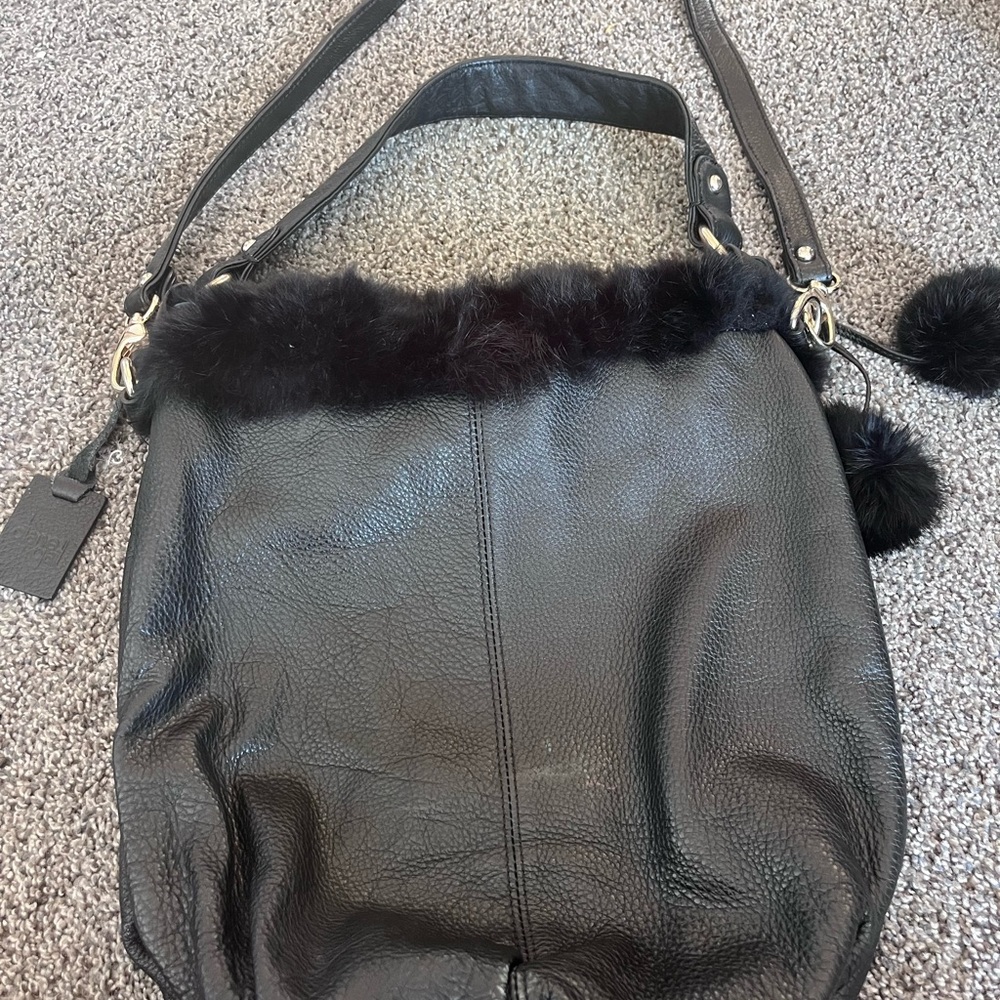 Elegant genuine Black Leather Shoulder Bag with trim